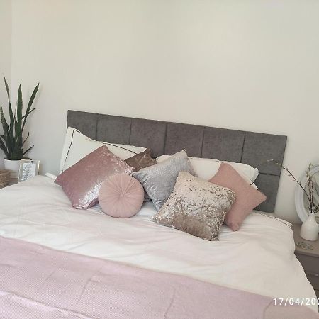 Hale Lodge London Luaran gambar