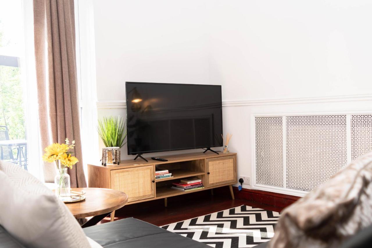 Hale Lodge London Luaran gambar